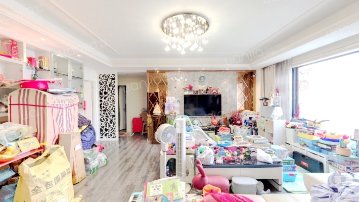 建发领第御湖湾二手房实景图