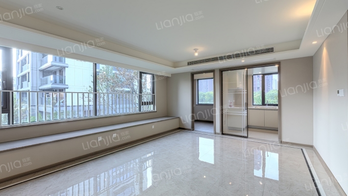 风荷叠翠府二手房实景图