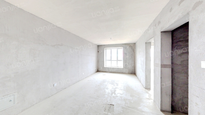 华庭广场二手房实景图