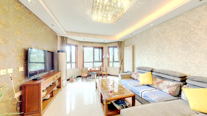 绿城百合公寓云霞苑二手房实景图