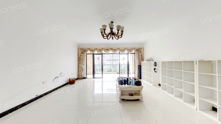 金海岸花园二手房实景图