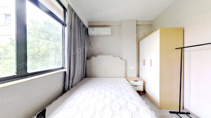 潇洒铭寓二手房实景图