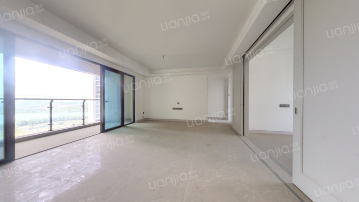 怡心湖岸二期二手房实景图