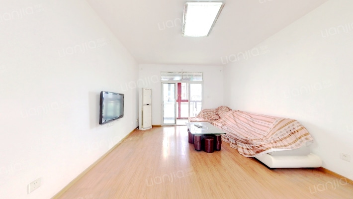 蓝天花园二手房实景图