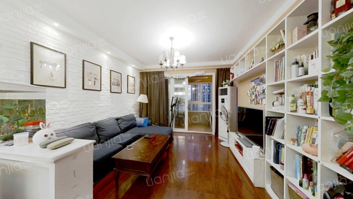 保利玫瑰之湾二手房实景图