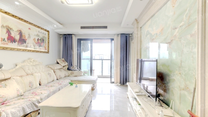 中粮鸿云二手房实景图