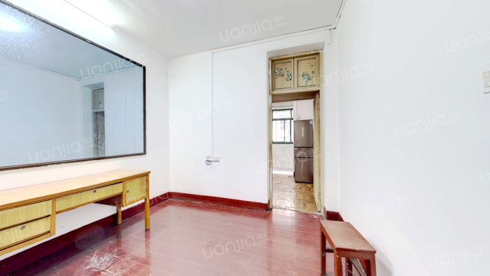 三五零六社区二手房实景图