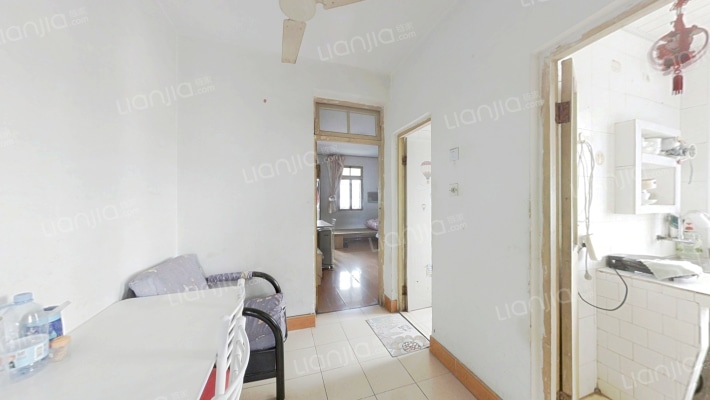 樱铁村小区二手房实景图