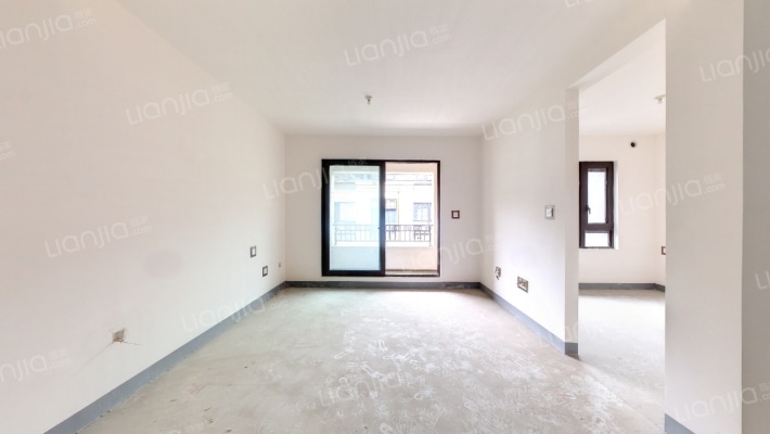 建发玖里湾1期3期二手房实景图