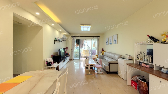 鸿禧华庭二手房实景图