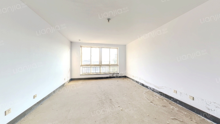 温泉花园二手房实景图