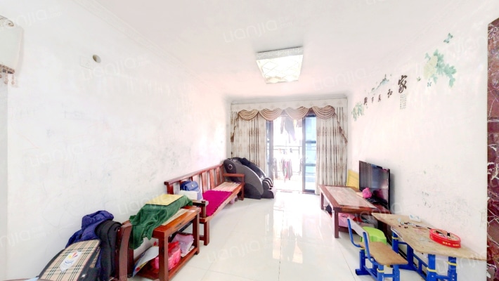 西岸香畔二手房实景图