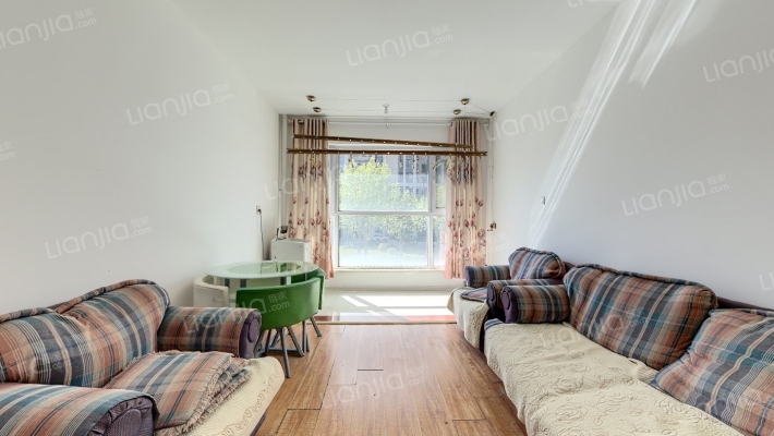 硅谷专家公馆二手房实景图