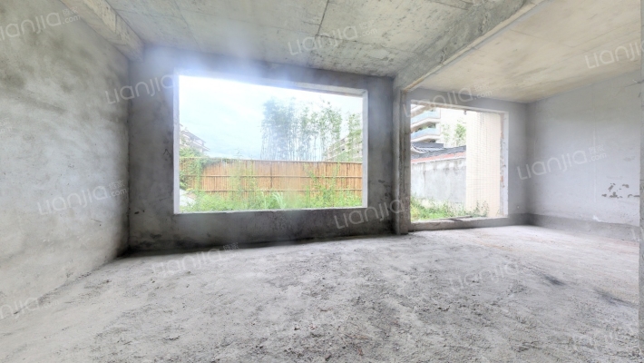 梦享春山可望二手房实景图