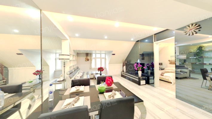 保利拉菲公馆A区二手房实景图