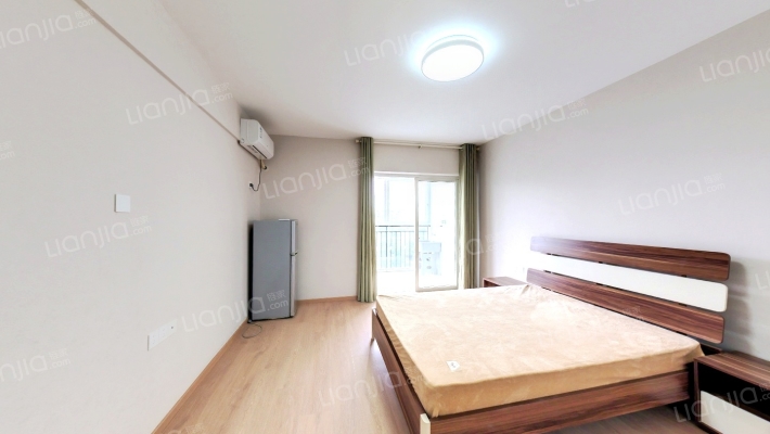 新贵公馆二手房实景图