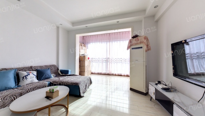 温哥华花园二手房实景图