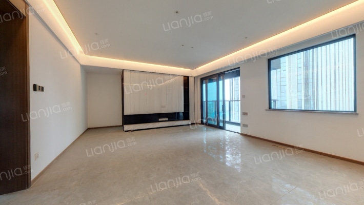 卓越云际二手房实景图