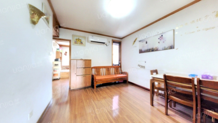 滨江花园东园二手房实景图