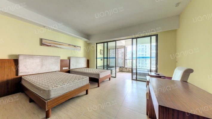 望谷温泉小镇二手房实景图