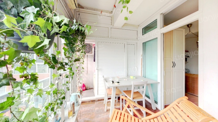 泰逸阳光二手房实景图