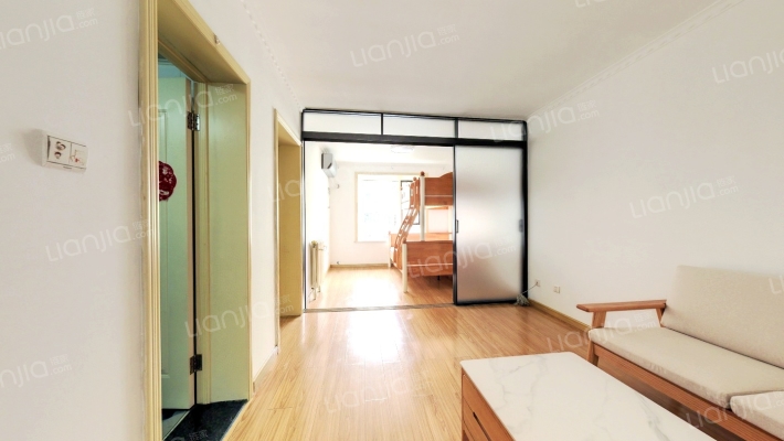 虎山花苑D区二手房实景图