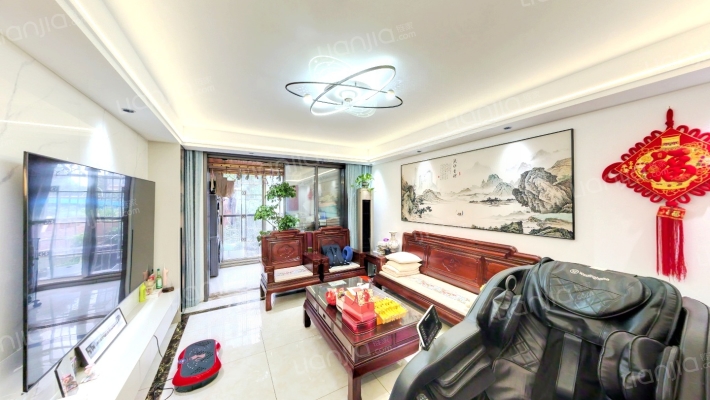 旭日华庭二手房实景图