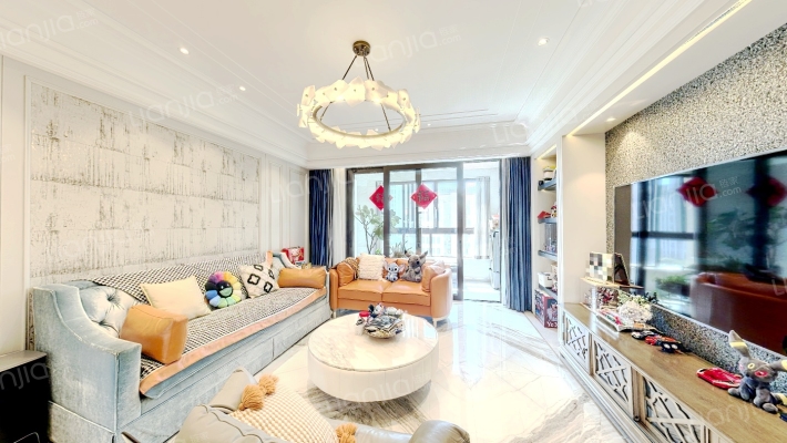 保利天悦二手房实景图