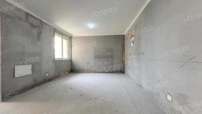 大新嘉苑二手房实景图