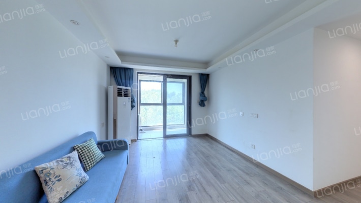 卓越蔚蓝星宸苑二手房实景图