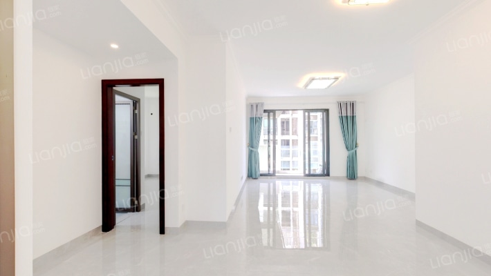 依山郡花园二期二手房实景图