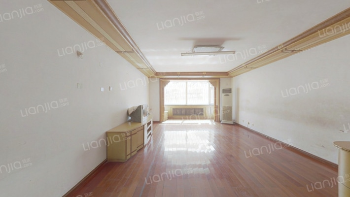 滨江花园二手房实景图