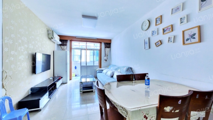 天虹四村二手房实景图