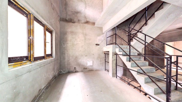 北京城建云熙台东区二手房实景图