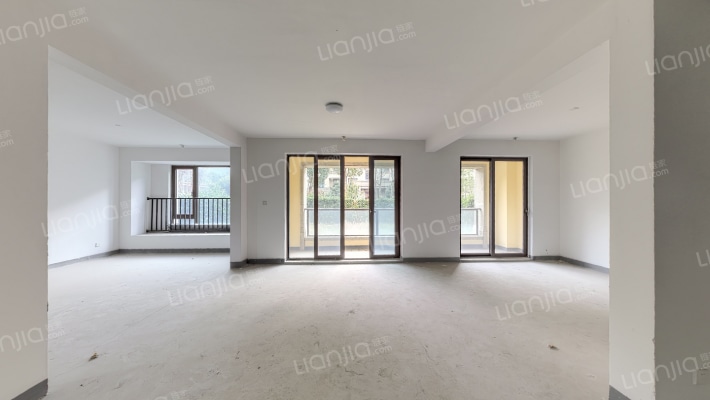 云峰原著二手房实景图