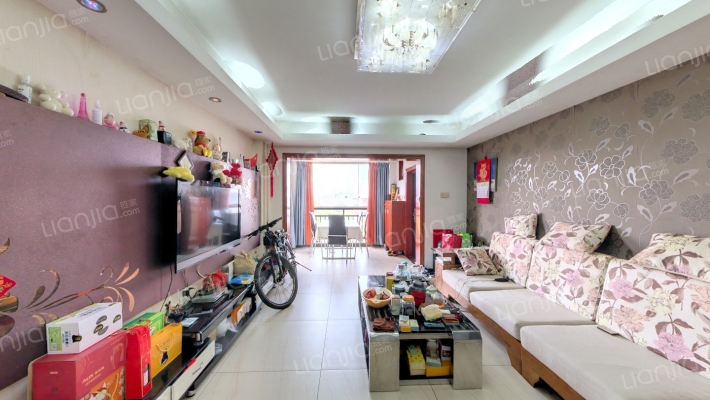 嘉年华花园二手房实景图