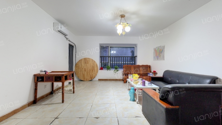 河滨森邻D区二手房实景图