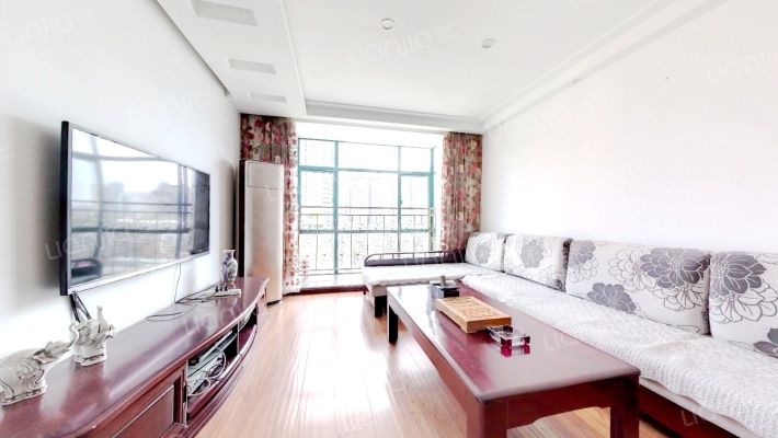 鸿基馨苑二手房实景图