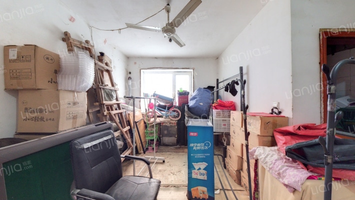 碧鸿海悦园二手房实景图