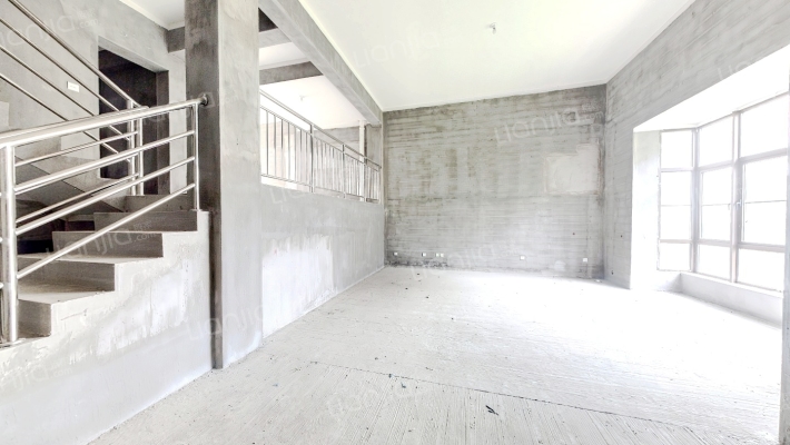 品庐东岸二手房实景图