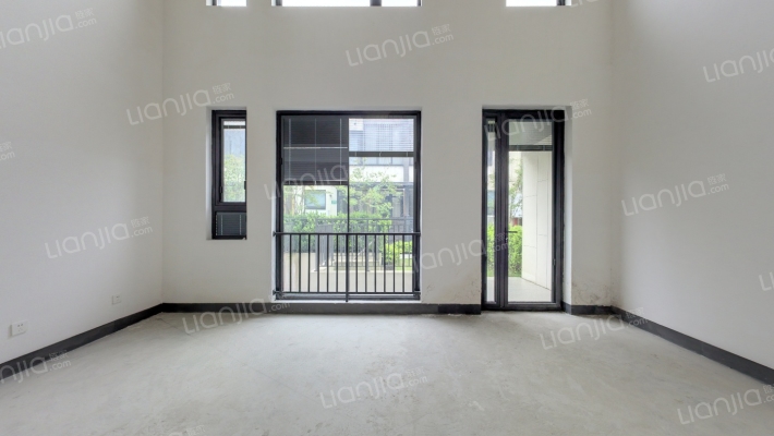 东滩云墅二手房实景图