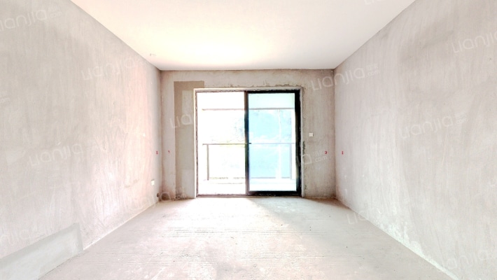 中德时光岭二手房实景图