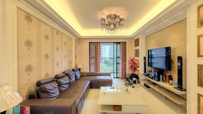 雅居乐岭峰二手房实景图