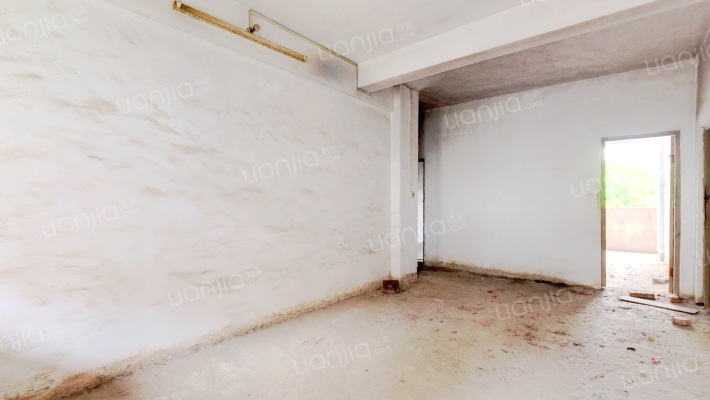 九三五隊地貭大院二手房实景图