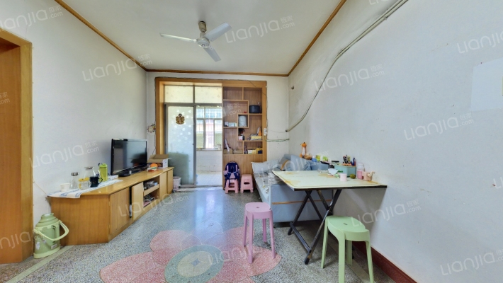 青年南街开发住宅三区二手房实景图