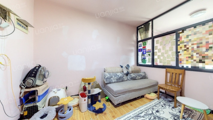 国宾豪庭三期二手房实景图