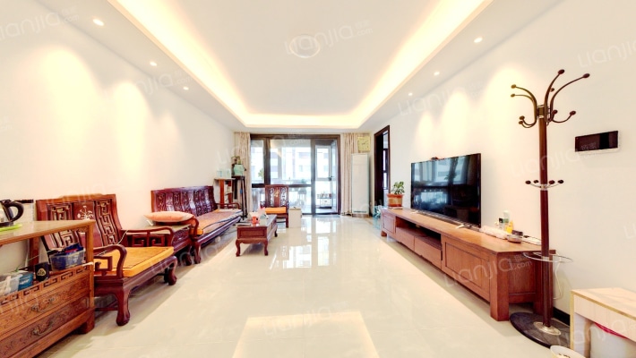 万科龙湖紫郡二手房实景图