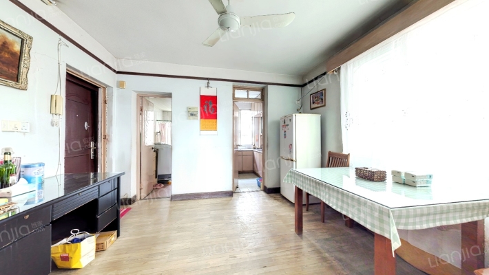 金泰小区二手房实景图