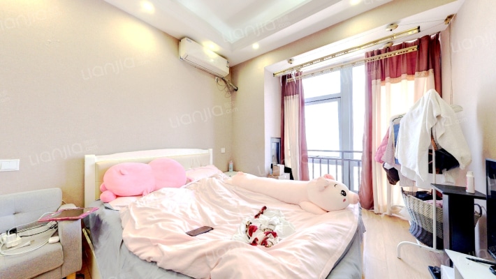 万达晶座二手房实景图