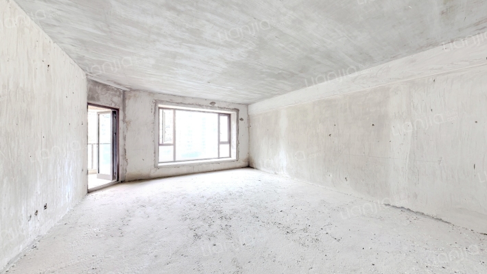 云顶至尊二手房实景图